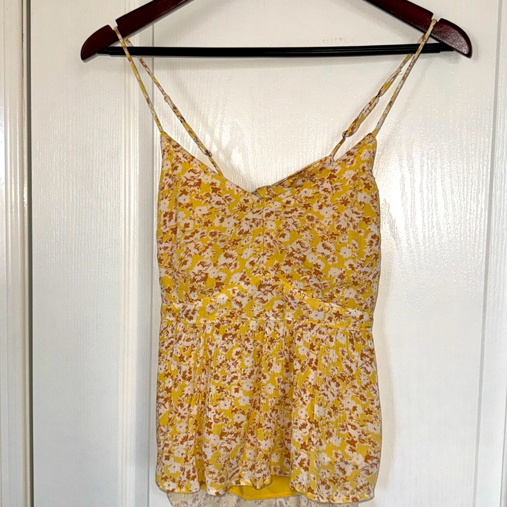 Abercombie Cute top